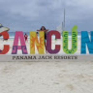 Meet your Posher, Kendra